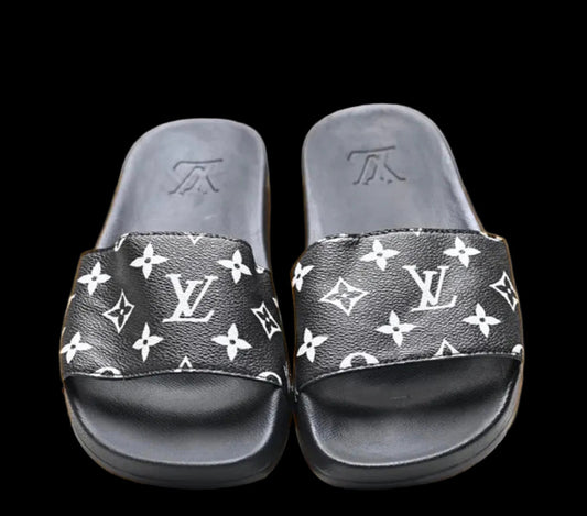 Lv Waterfront Mule (3 colourways)